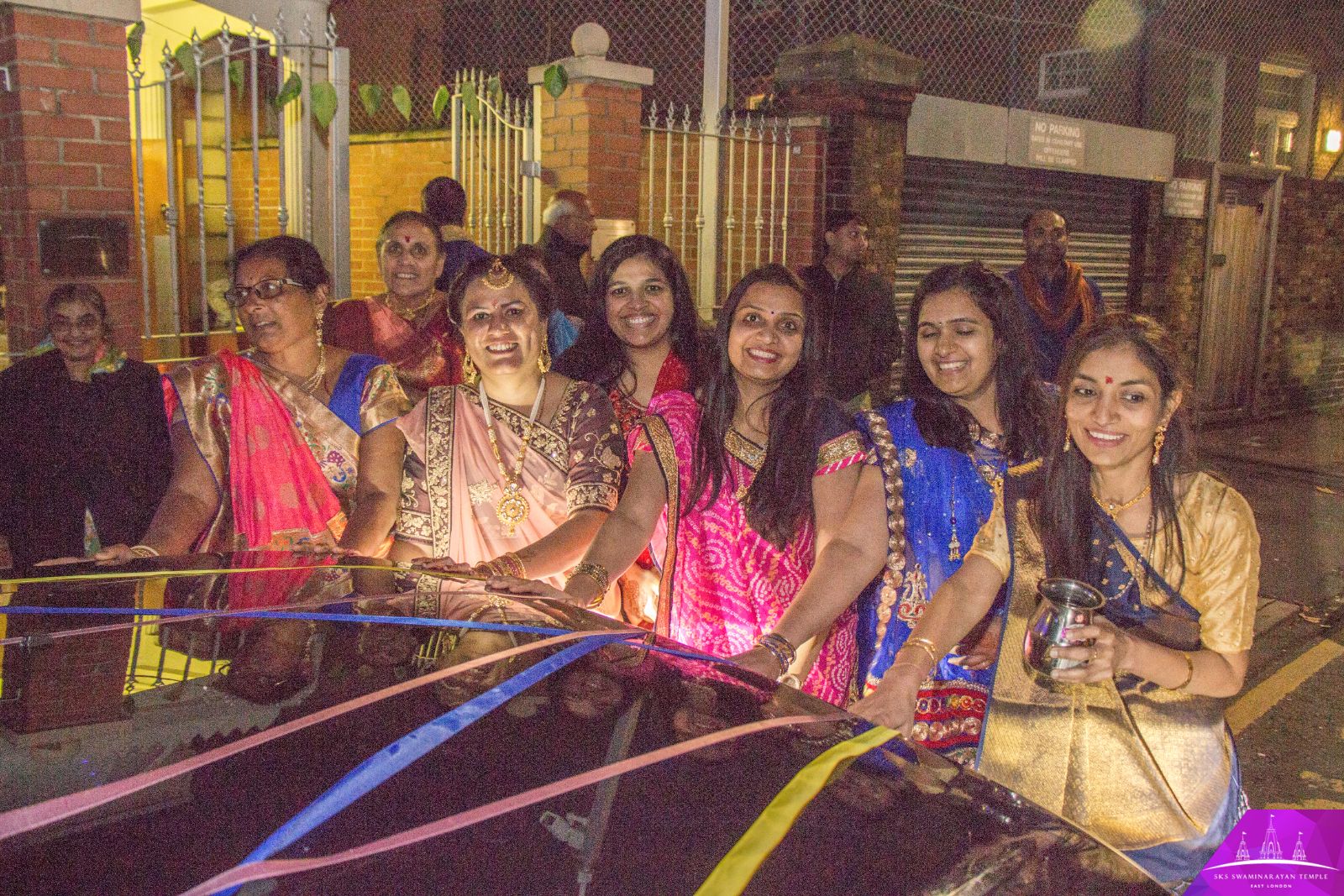 ©1987-2017 SKS Swaminarayan Temple East London